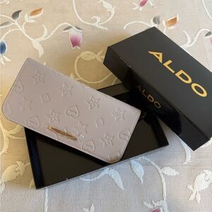 ALDO Light Beige Embossed Wallet. Brand New